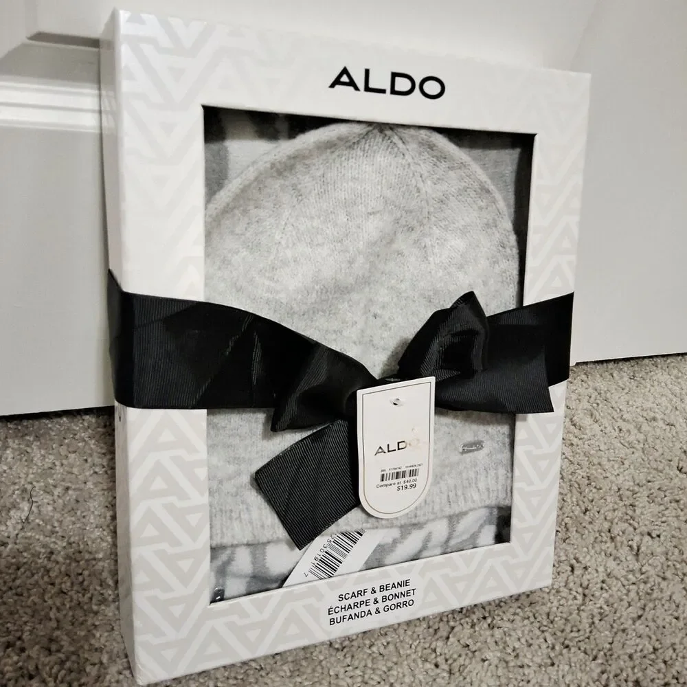 Aldo Women's Scarf & Beanie Gift Set Gray & White New w/ Tags